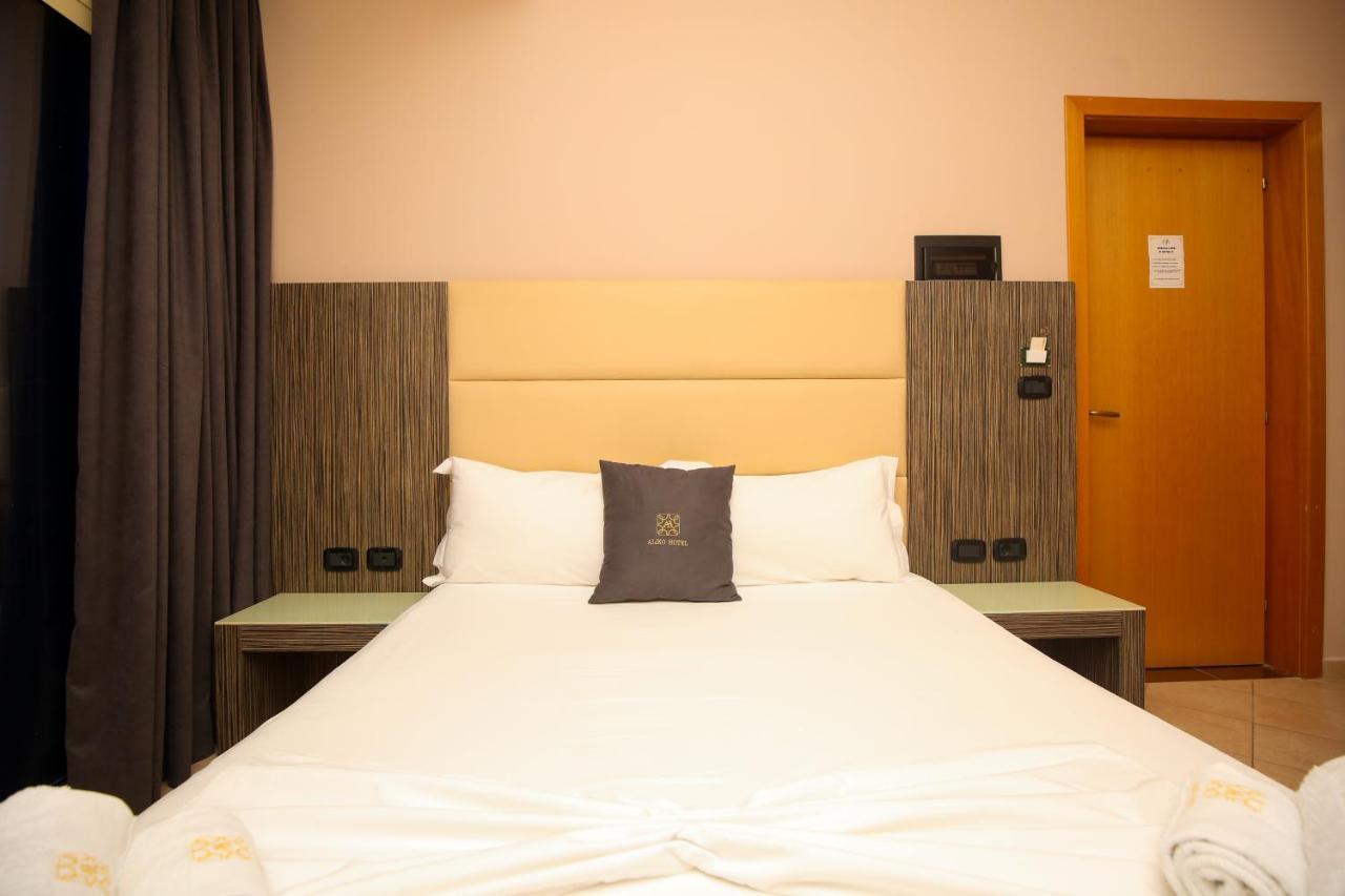 Hotel Aliko Radhimë 外观 照片
