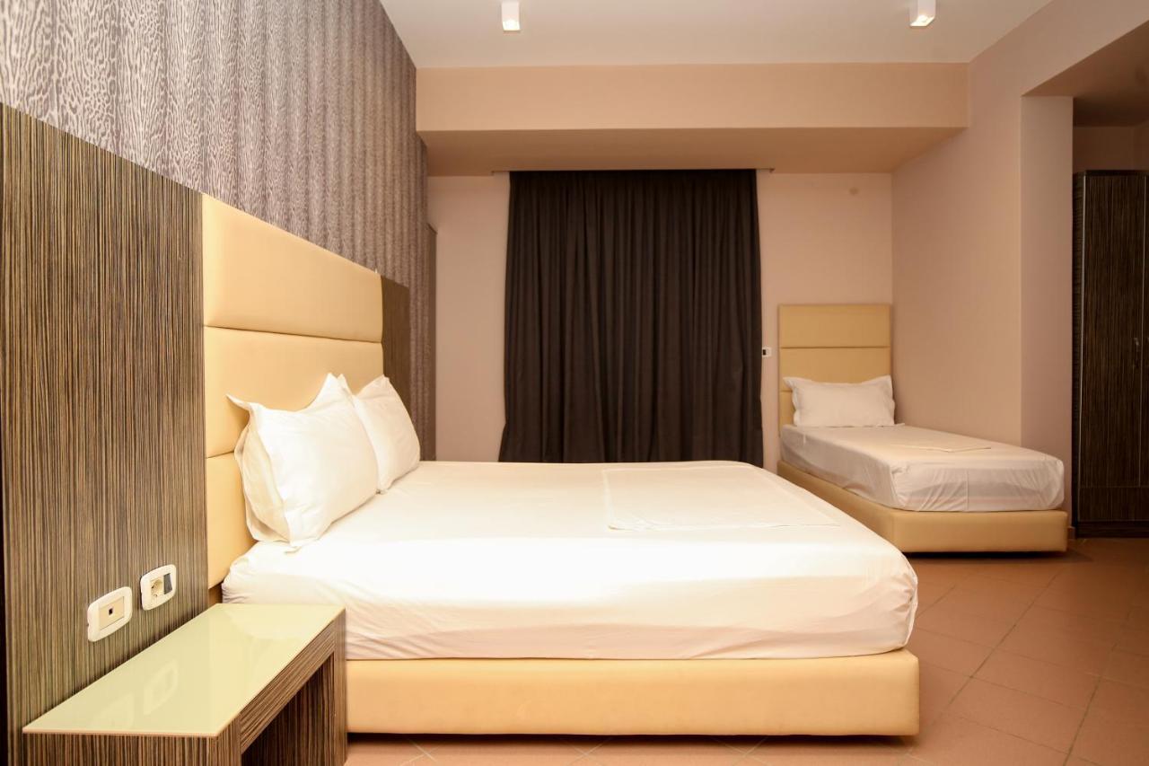 Hotel Aliko Radhimë 外观 照片